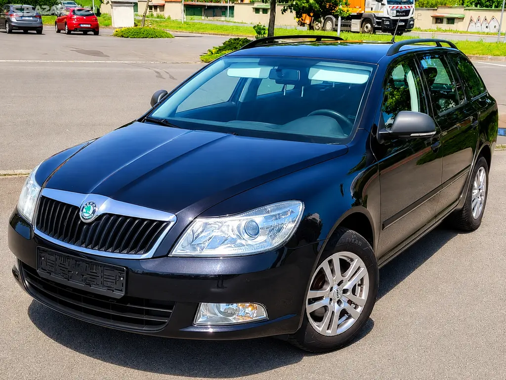 Škoda Octavia 1.2TSI servis. kniha nízký nájezd